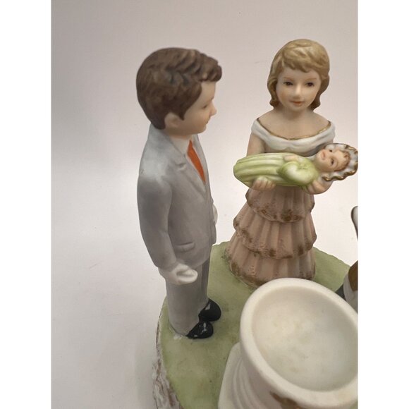 Lefton China Music Box Baptism Figurine- Mom, Dad, Baby, Clergy, Plays The Lords - Picture 5 of 11
